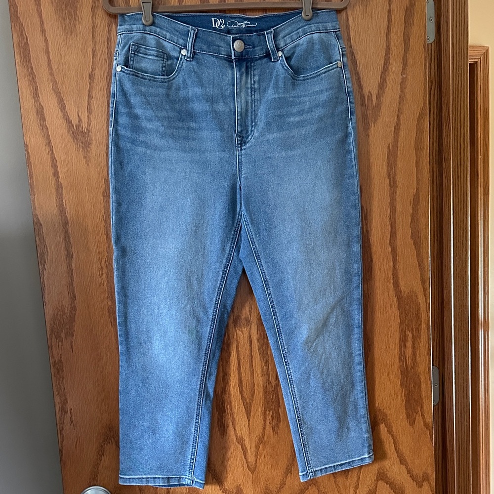 Women's DG2 Stretch (cropped/ankle) Blue Jeans Sz 10